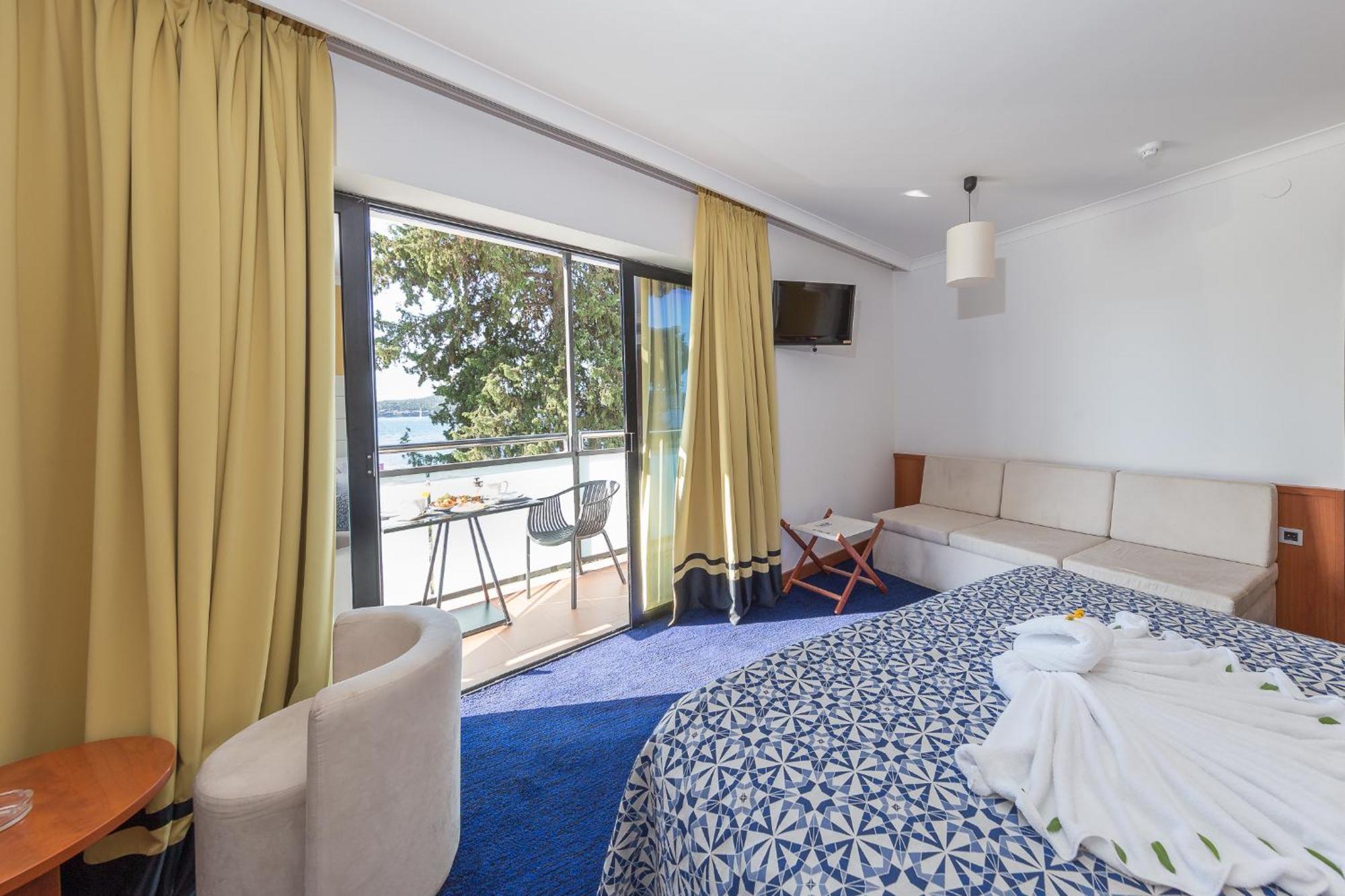 Ilirija Resort Hotel Ilirija Biograd Na Moru Bagian luar foto