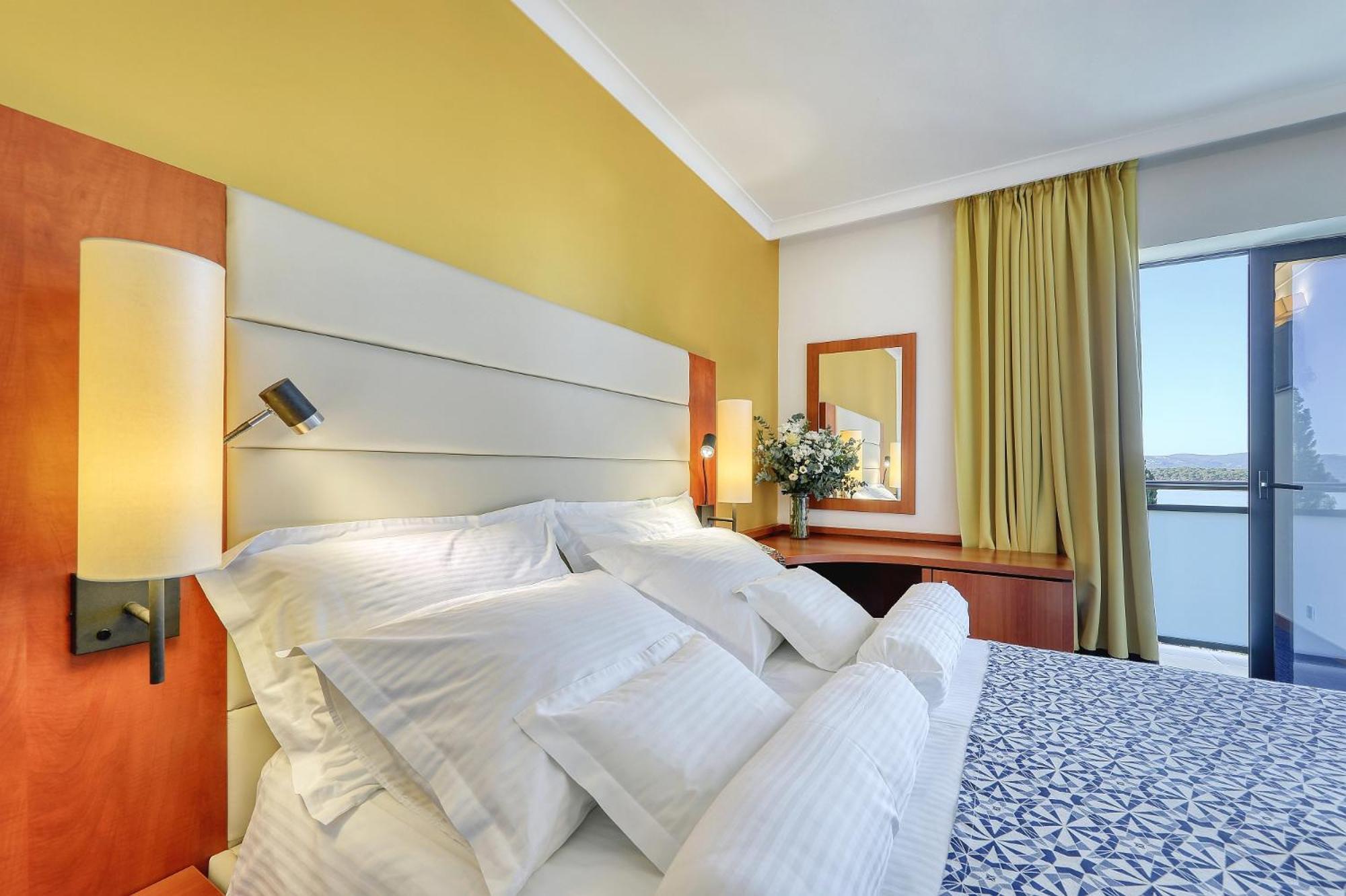 Ilirija Resort Hotel Ilirija Biograd Na Moru Bagian luar foto