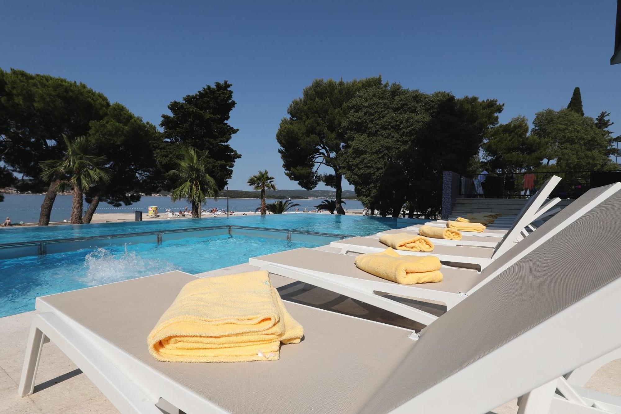 Ilirija Resort Hotel Ilirija Biograd Na Moru Bagian luar foto